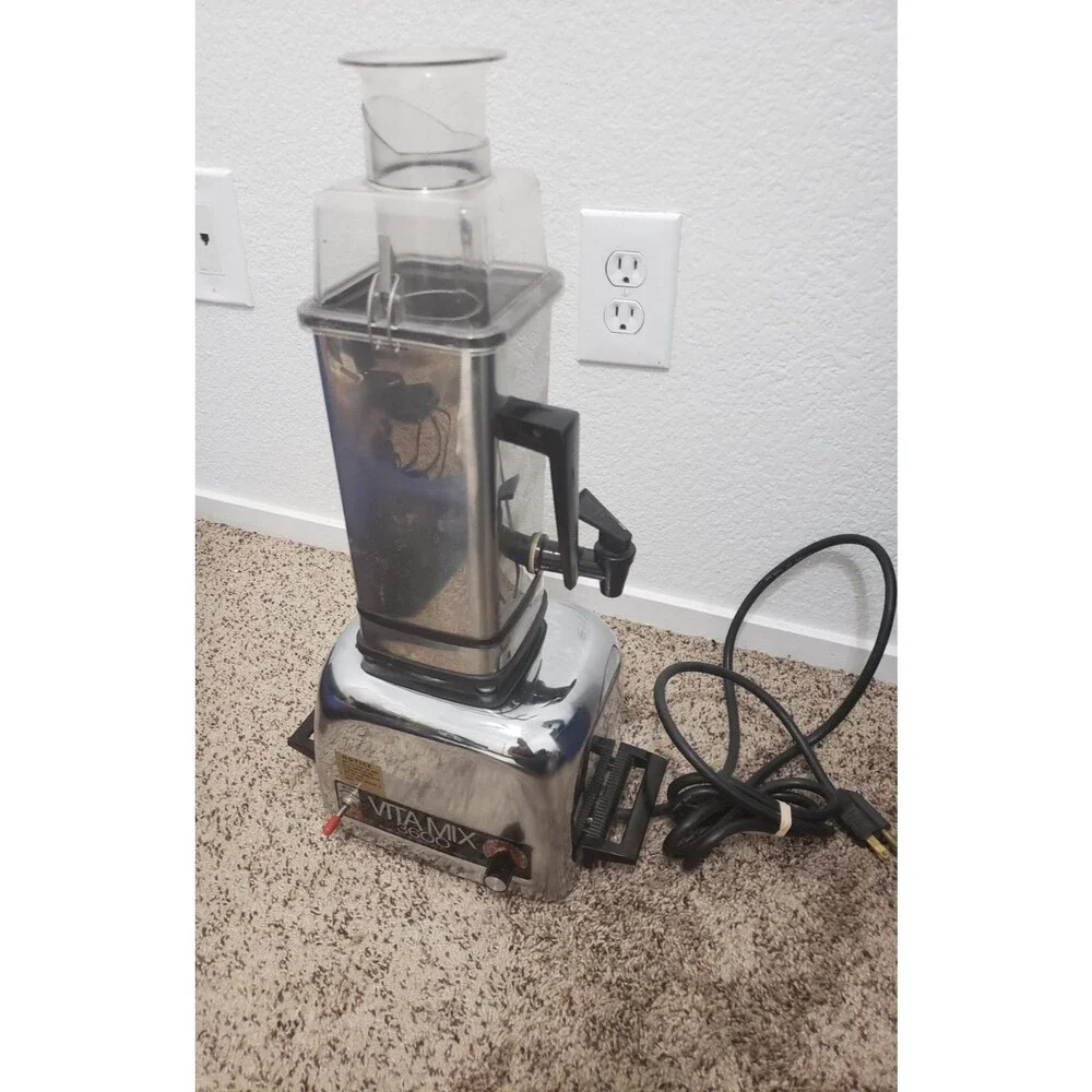 Vita Mix 3600 Plus Blender Vintage Chrome Stainless Steel